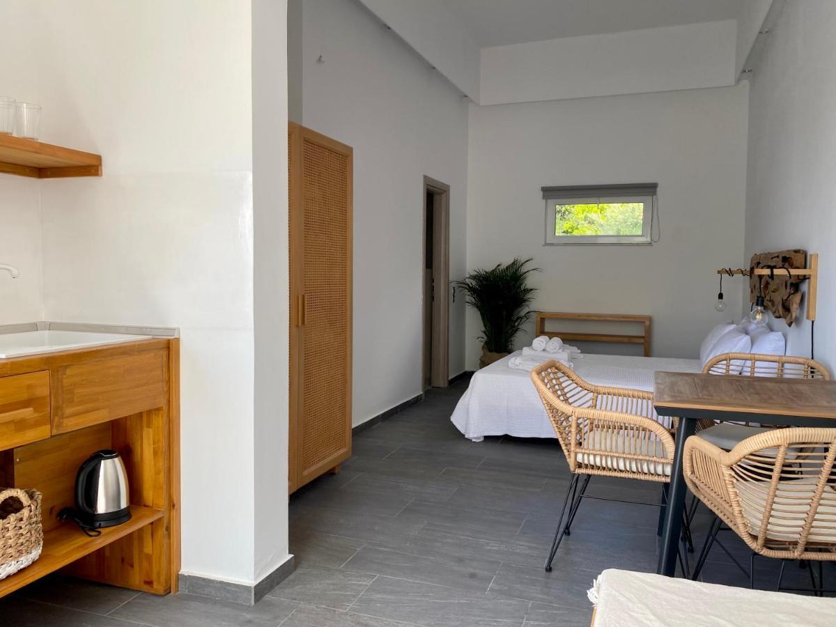 Villa Ioanna Oliveproject 플라키아스 외부 사진